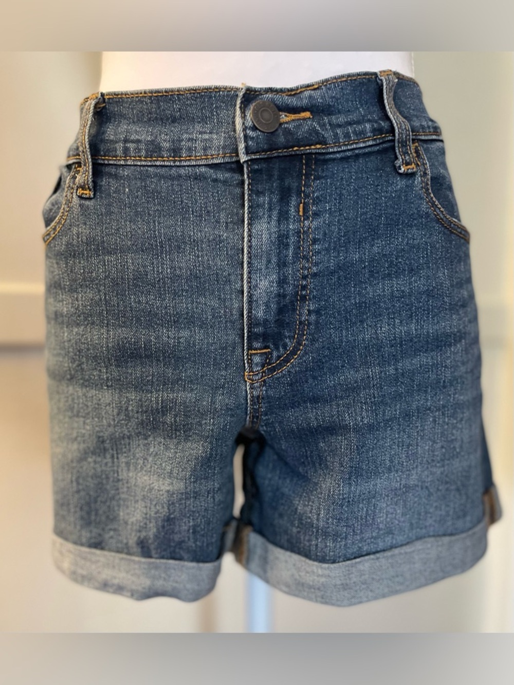 Old Navy Medium Blue Rolled Hem Denim Shorts
